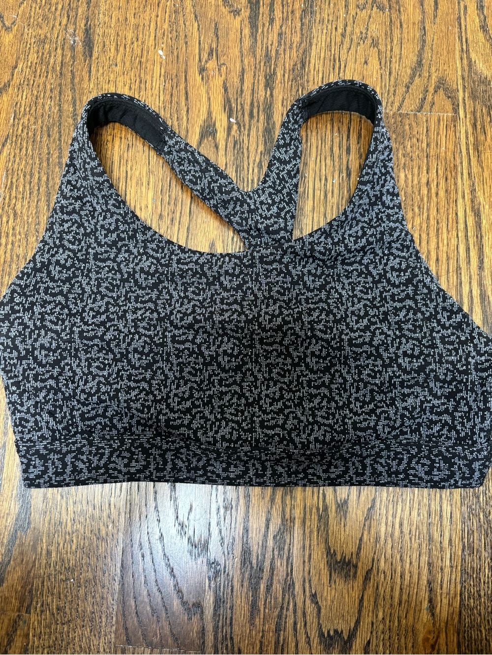 Athleta Black & Gray Patterned Racerback Sports Bra